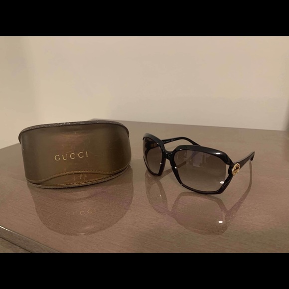 Gucci Accessories - ‼️SALE‼️Gucci Black Glamour Womens Sunglasses GG